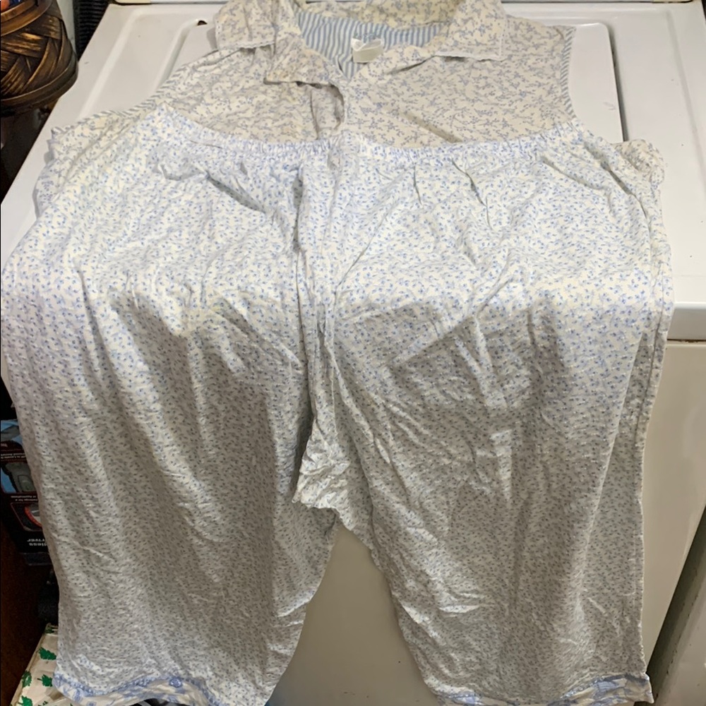 Floral Print Pajama Set